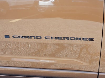 2027 Jeep Grand Cherokee GRAND CHEROKEE L LIMITED RESERVE 4X4