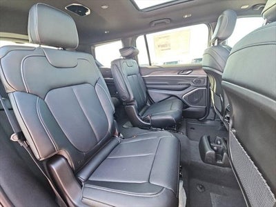 2027 Jeep Grand Cherokee GRAND CHEROKEE L LIMITED RESERVE 4X4
