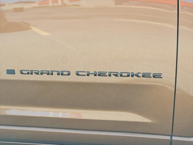 2027 Jeep Grand Cherokee GRAND CHEROKEE L LIMITED RESERVE 4X4