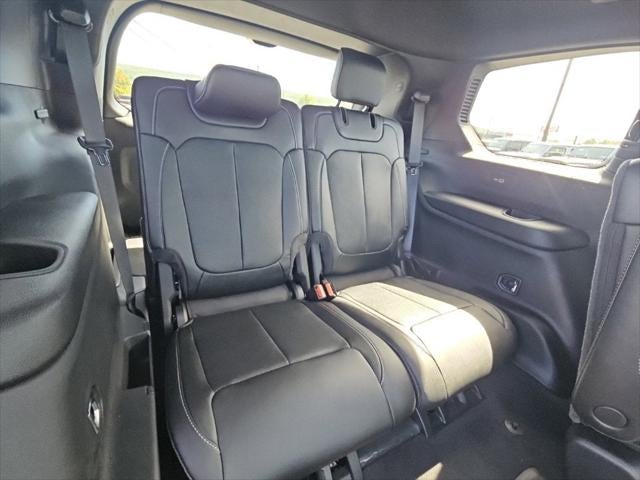2027 Jeep Grand Cherokee GRAND CHEROKEE L LIMITED RESERVE 4X4
