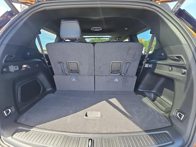 2027 Jeep Grand Cherokee GRAND CHEROKEE L LIMITED RESERVE 4X4