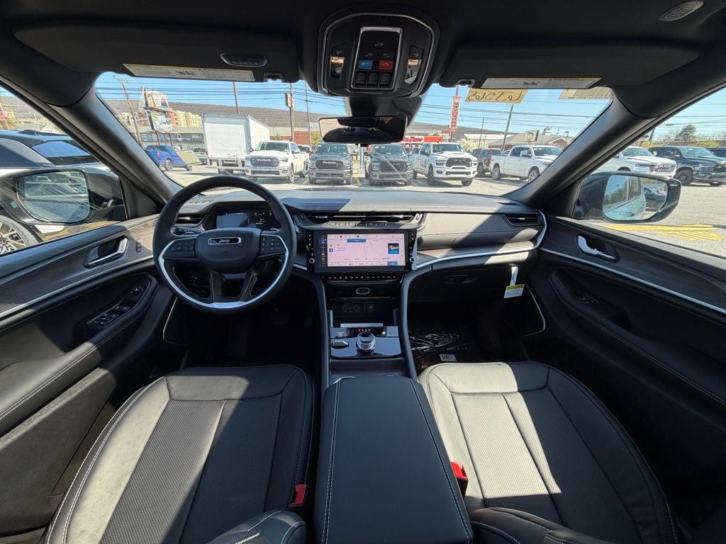 2026 Jeep Grand Cherokee GRAND CHEROKEE L LIMITED RESERVE 4X4