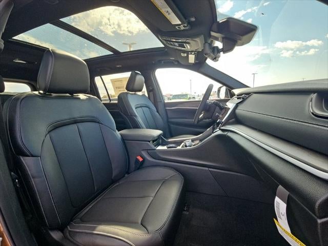 2027 Jeep Grand Cherokee GRAND CHEROKEE L LIMITED RESERVE 4X4
