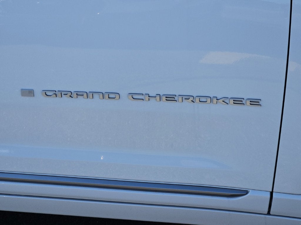 2027 Jeep Grand Cherokee GRAND CHEROKEE L SUMMIT 4X4