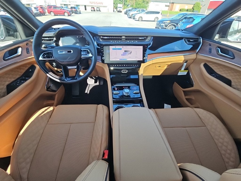 2027 Jeep Grand Cherokee GRAND CHEROKEE L SUMMIT 4X4