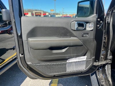 2025 Jeep Wrangler WRANGLER 4-DOOR RUBICON 392