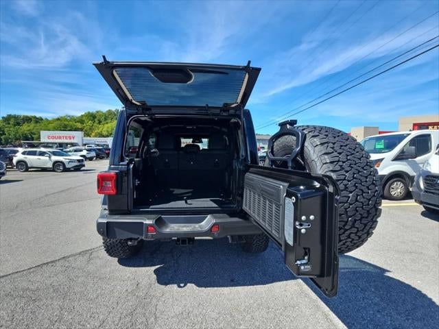 2027 Jeep Wrangler WRANGLER 4-DOOR MOAB