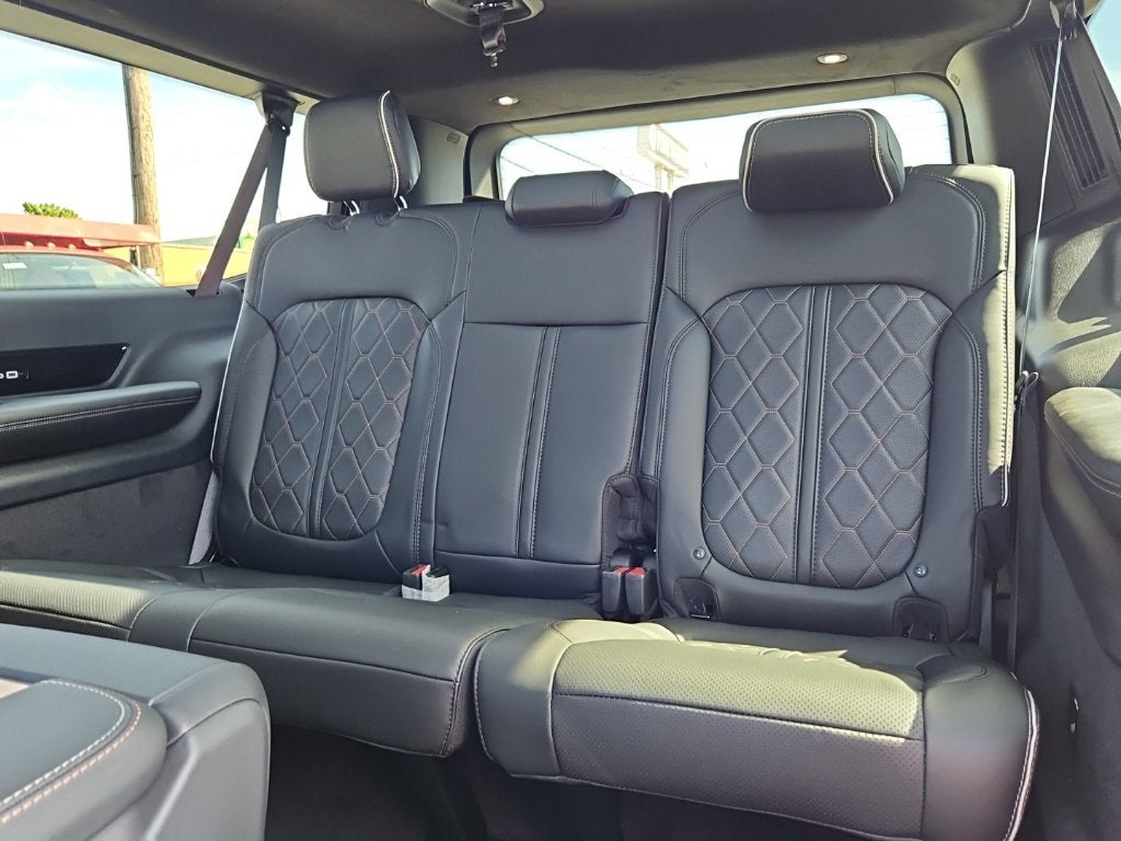 2027 Jeep Grand Wagoneer GRAND WAGONEER LONG WHEELBASE SUMMIT RESERVE 4X4
