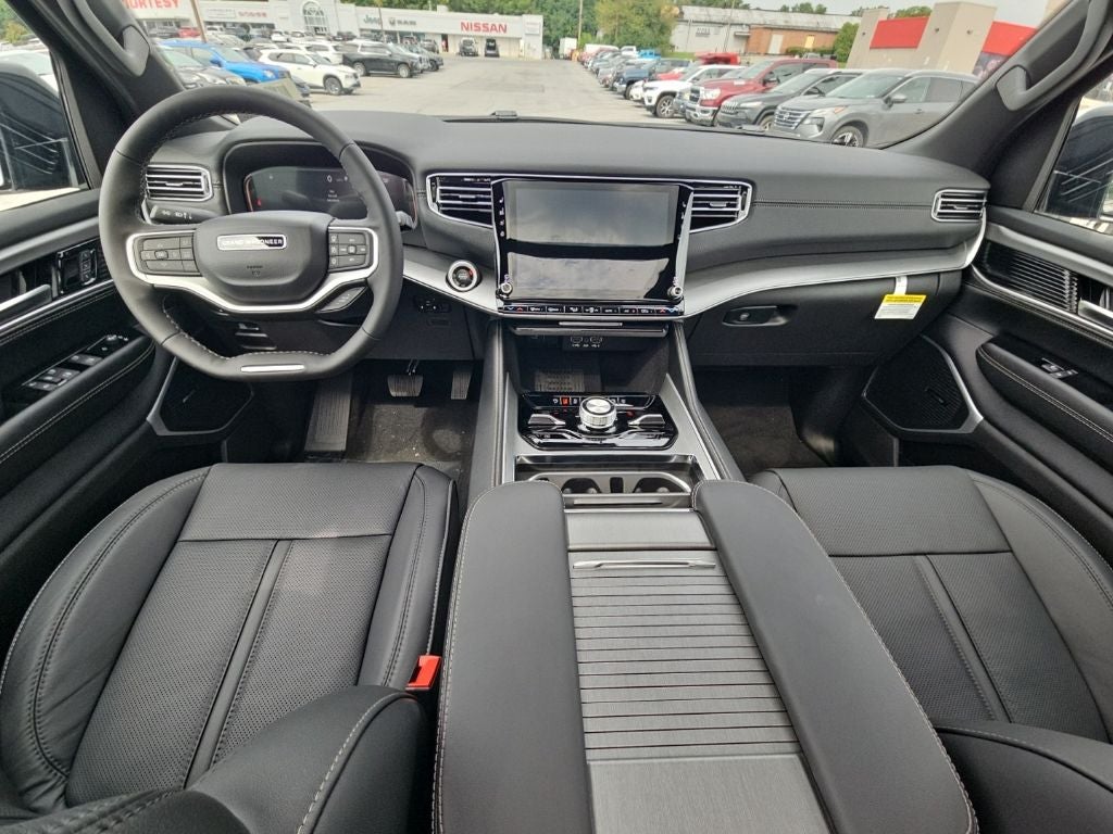 2026 Jeep Grand Wagoneer GRAND WAGONEER UPLAND 4X4