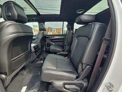 2026 Jeep Grand Wagoneer GRAND WAGONEER UPLAND 4X4