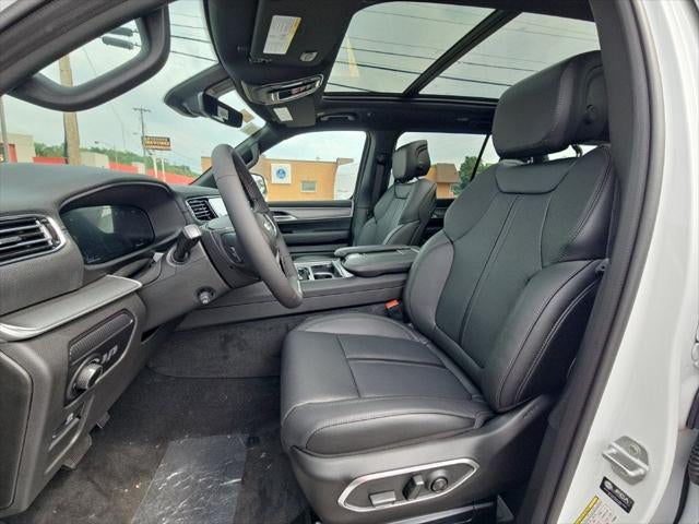 2026 Jeep Grand Wagoneer GRAND WAGONEER UPLAND 4X4