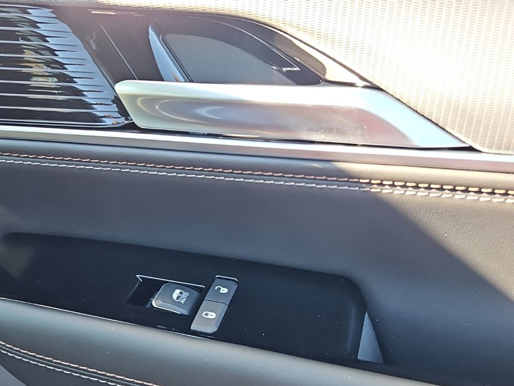 2027 Jeep Grand Wagoneer GRAND WAGONEER OVERLAND 4X4