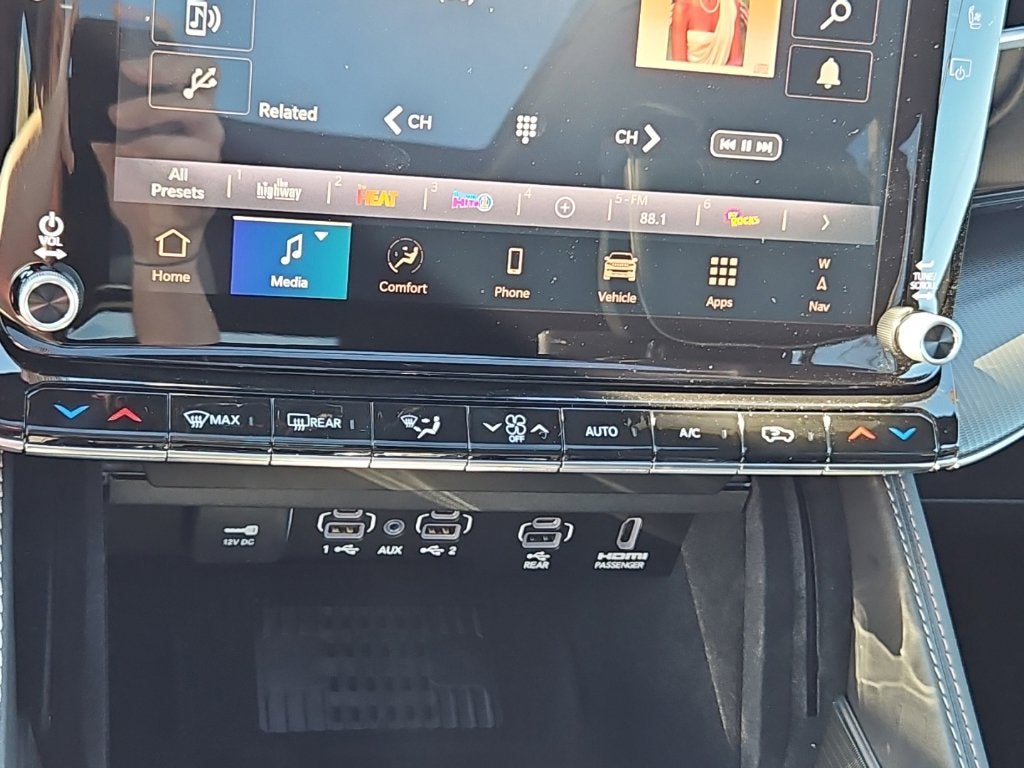 2027 Jeep Grand Wagoneer GRAND WAGONEER SUMMIT RESERVE 4X4