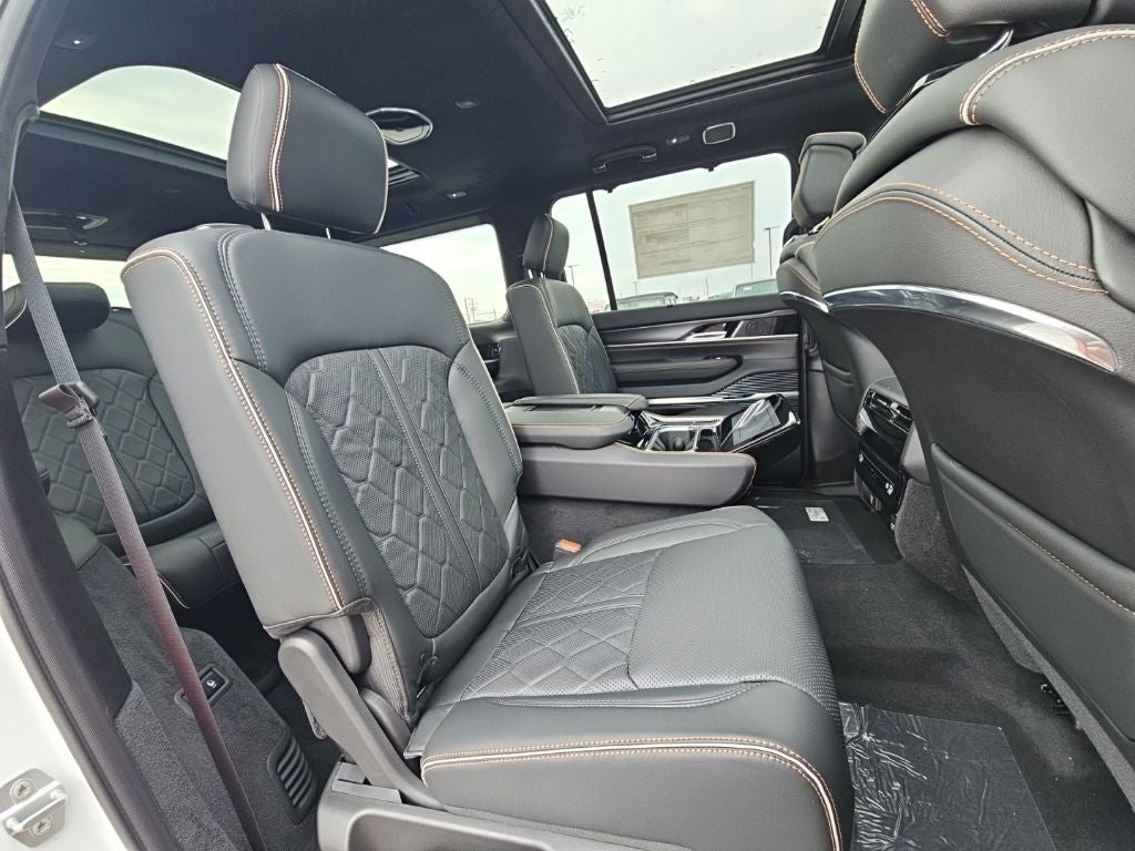 2026 Jeep Grand Wagoneer GRAND WAGONEER SUMMIT RESERVE 4X4