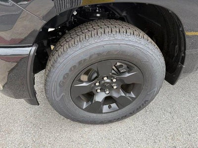 2025 RAM Ram 1500 RAM 1500 TRADESMAN QUAD CAB 4X4 6'4' BOX