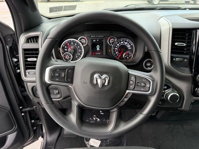 2025 RAM Ram 1500 RAM 1500 TRADESMAN QUAD CAB 4X4 6'4' BOX