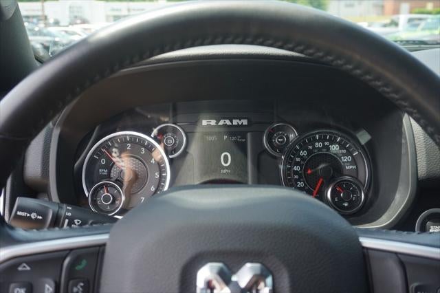 2023 RAM 1500 Big Horn Crew Cab 4x4 5'7' Box