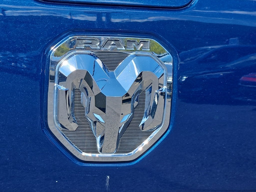 2023 RAM 1500 Big Horn Crew Cab 4x4 5'7' Box