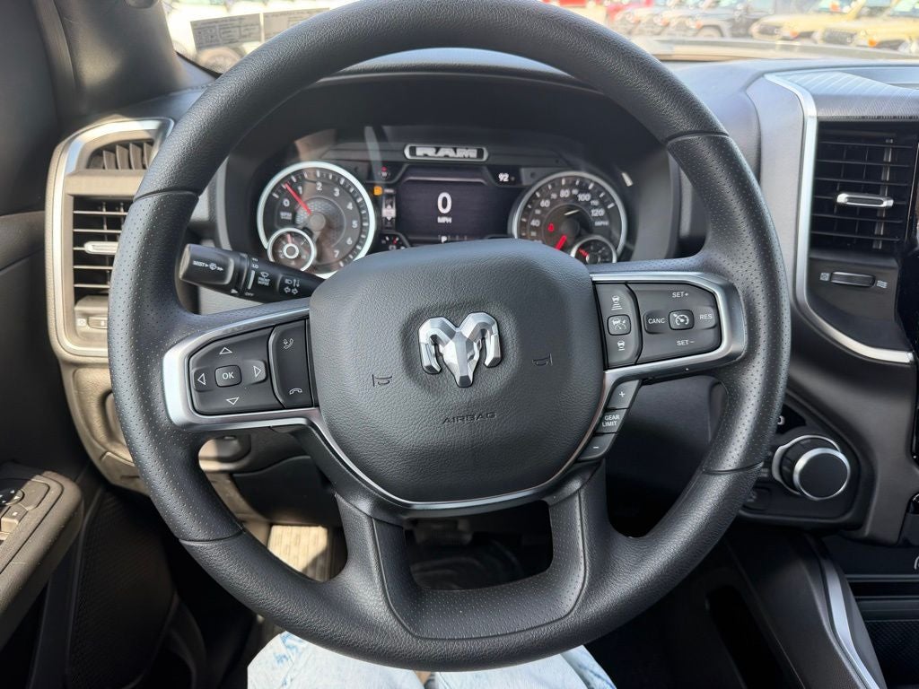 2026 RAM Ram 1500 RAM 1500 EXPRESS CREW CAB 4X4 5'7' BOX