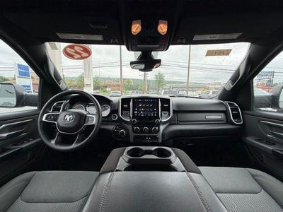 2022 RAM 1500 Big Horn Quad Cab 4x4 6'4' Box