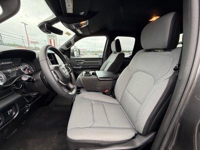 2022 RAM 1500 Big Horn Quad Cab 4x4 6'4' Box