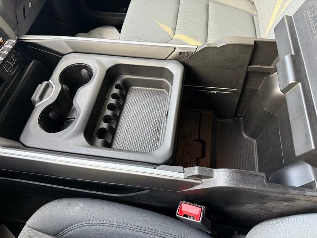 2021 RAM 1500 Big Horn Quad Cab 4x4 6'4' Box