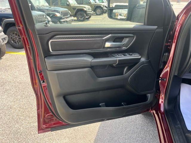 2025 RAM Ram 1500 RAM 1500 BIG HORN CREW CAB 4X4 5'7' BOX