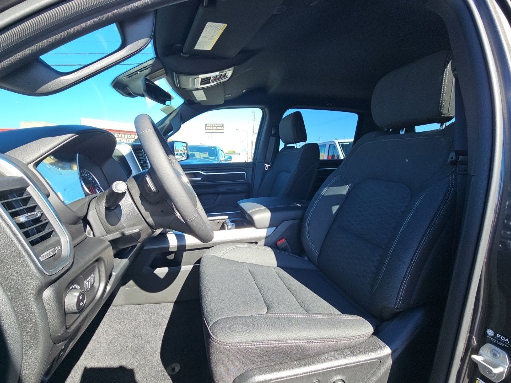 2027 RAM Ram 1500 RAM 1500 BIG HORN CREW CAB 4X4 5'7' BOX
