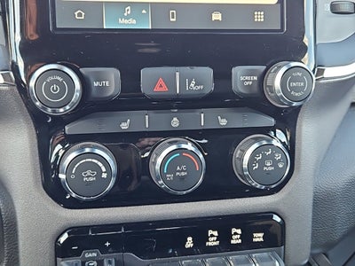 2025 RAM 1500 Big Horn Crew Cab 4x4 5'7' Box