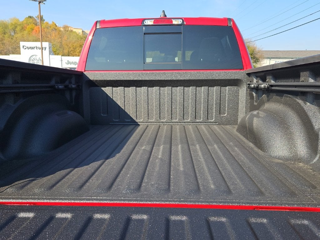 2027 RAM Ram 1500 RAM 1500 BIG HORN CREW CAB 4X4 5'7' BOX