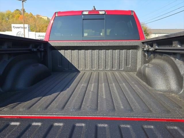 2027 RAM Ram 1500 RAM 1500 BIG HORN CREW CAB 4X4 5'7' BOX