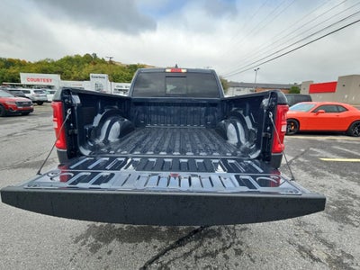 2027 RAM Ram 1500 RAM 1500 BIG HORN CREW CAB 4X4 5'7' BOX