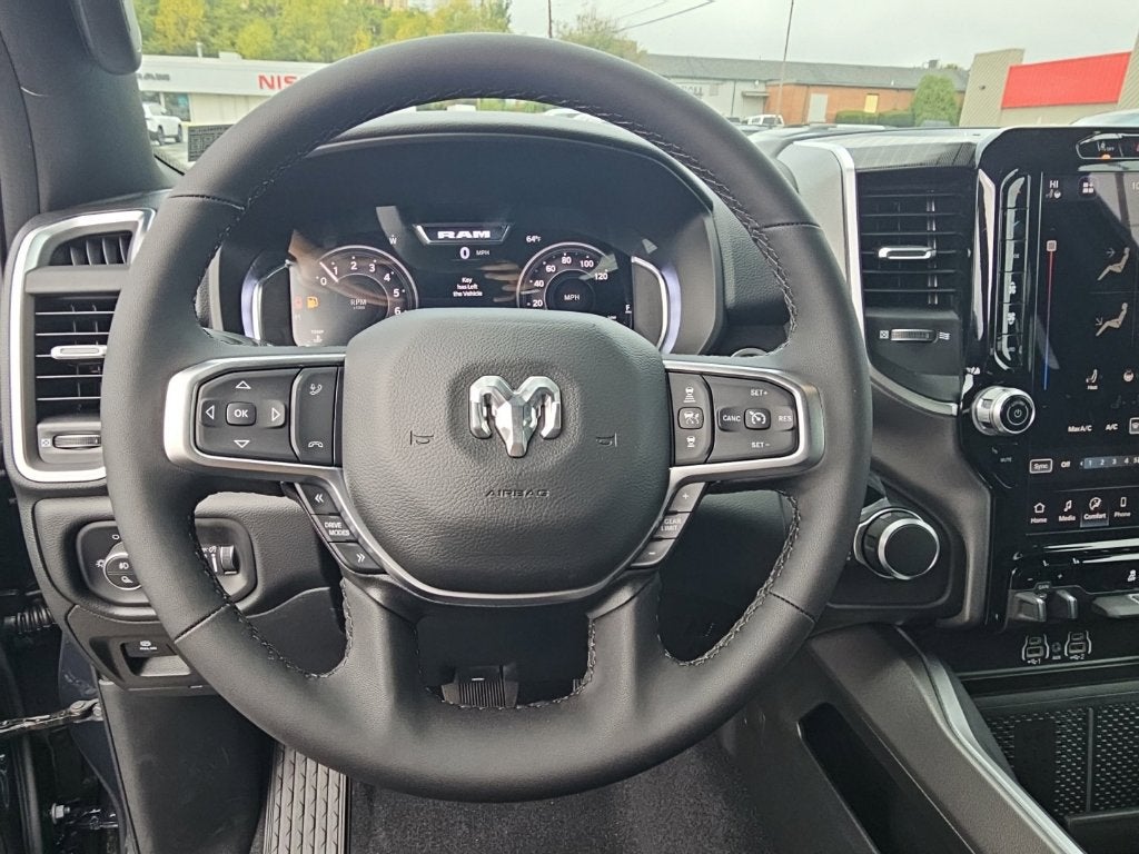 2027 RAM Ram 1500 RAM 1500 BIG HORN CREW CAB 4X4 5'7' BOX