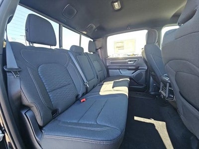 2027 RAM Ram 1500 RAM 1500 BIG HORN CREW CAB 4X4 5'7' BOX