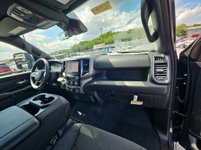 2026 RAM Ram 1500 RAM 1500 TRADESMAN CREW CAB 4X4 5'7' BOX