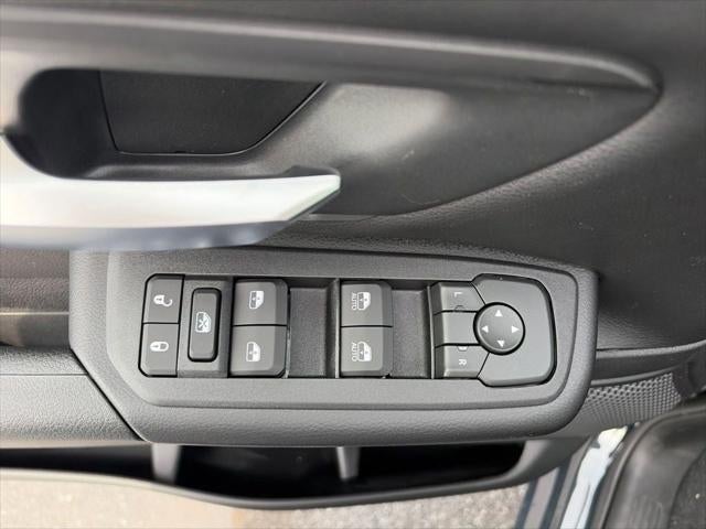 2026 RAM 1500 RAM 1500 TRADESMAN CREW CAB 4X4 5'7' BOX
