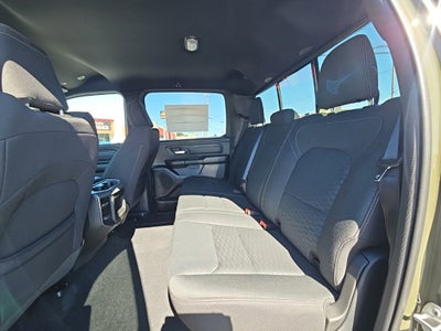 2027 RAM Ram 1500 RAM 1500 EXPRESS CREW CAB 4X4 5'7' BOX