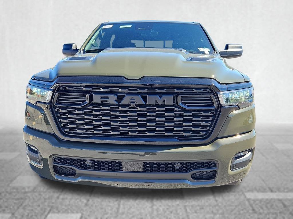 2027 RAM Ram 1500 RAM 1500 EXPRESS CREW CAB 4X4 5'7' BOX