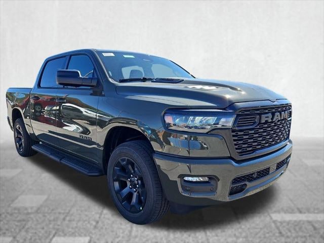 2027 RAM Ram 1500 RAM 1500 EXPRESS CREW CAB 4X4 5'7' BOX