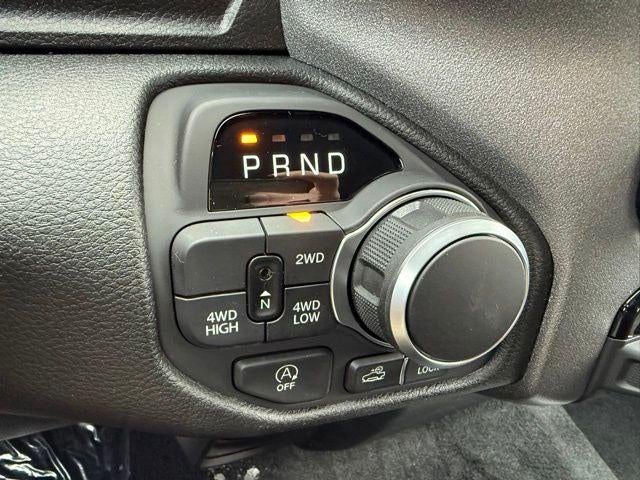 2026 RAM Ram 1500 RAM 1500 WARLOCK CREW CAB 4X4 5'7' BOX