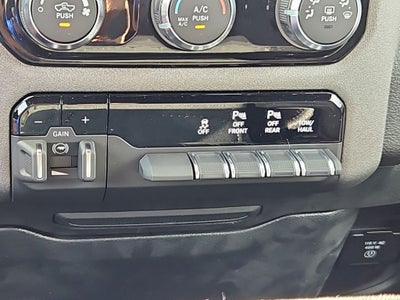 2027 RAM Ram 1500 RAM 1500 WARLOCK CREW CAB 4X4 5'7' BOX