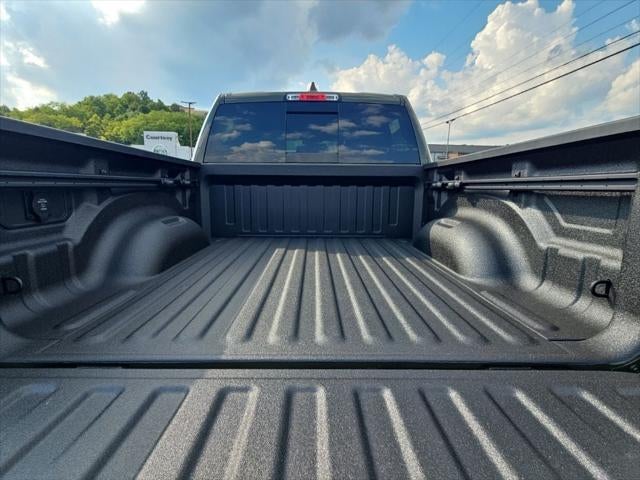 2027 RAM Ram 1500 RAM 1500 WARLOCK CREW CAB 4X4 5'7' BOX