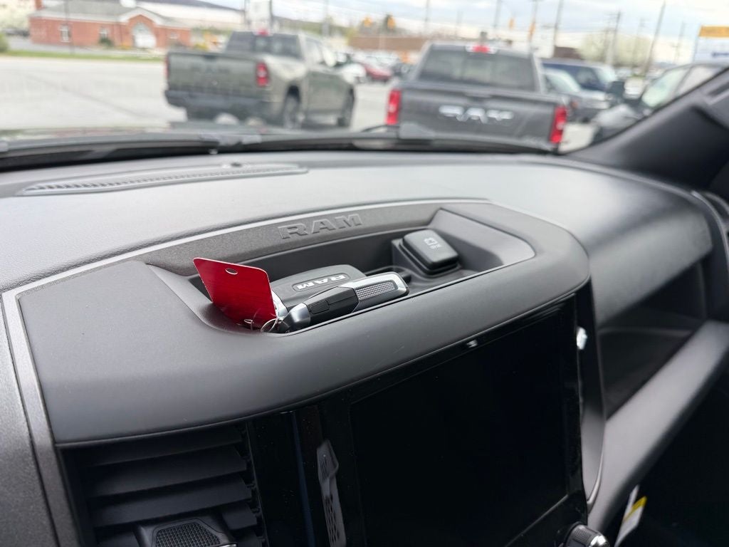 2026 RAM Ram 1500 RAM 1500 WARLOCK CREW CAB 4X4 5'7' BOX