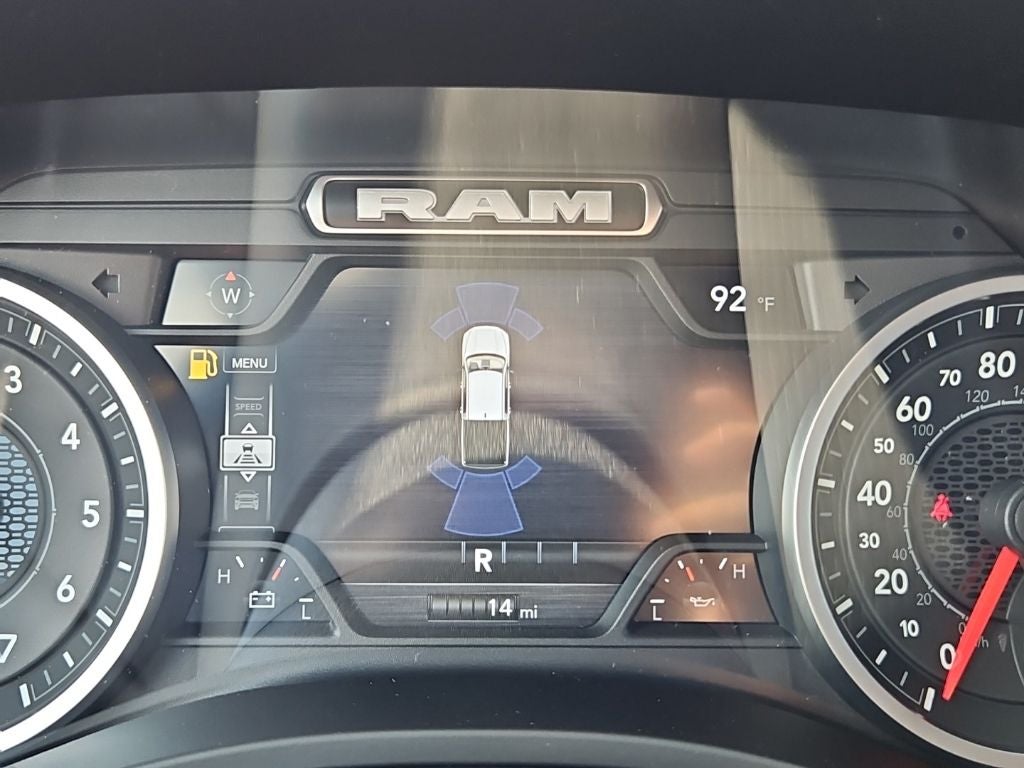 2026 RAM 1500 RAM 1500 EXPRESS CREW CAB 4X4 5'7' BOX