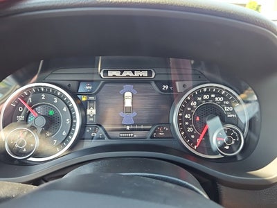 2027 RAM Ram 1500 RAM 1500 EXPRESS CREW CAB 4X4 5'7' BOX