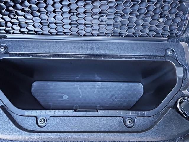 2027 RAM Ram 1500 RAM 1500 EXPRESS CREW CAB 4X4 5'7' BOX