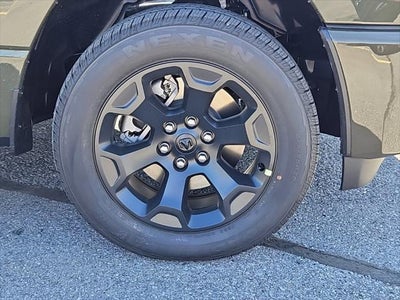 2027 RAM Ram 1500 RAM 1500 EXPRESS CREW CAB 4X4 5'7' BOX