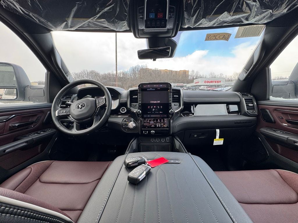 2026 RAM Ram 1500 RAM 1500 LIMITED CREW CAB 4X4 5'7' BOX