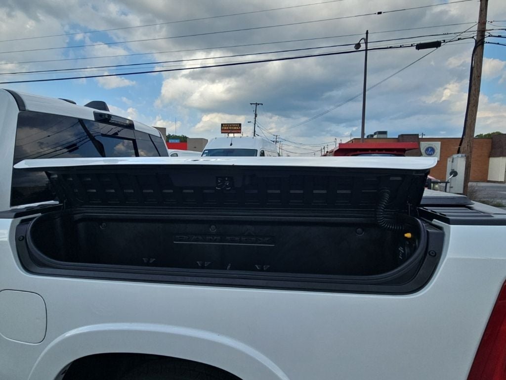 2027 RAM Ram 1500 RAM 1500 LIMITED CREW CAB 4X4 5'7' BOX