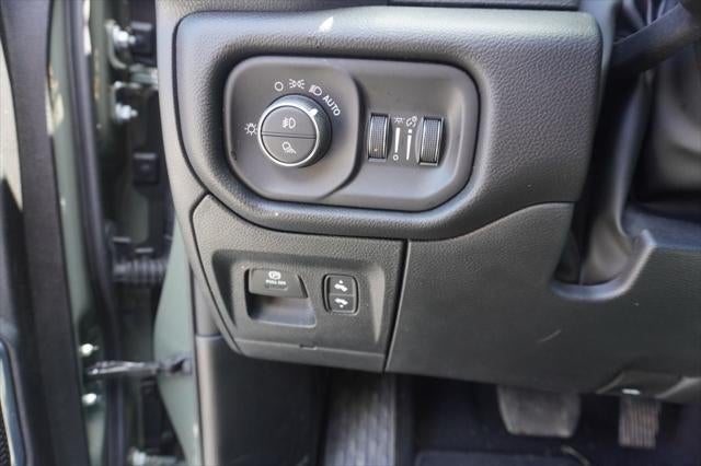 2026 RAM 1500 Laramie Crew Cab 4x4 5'7' Box